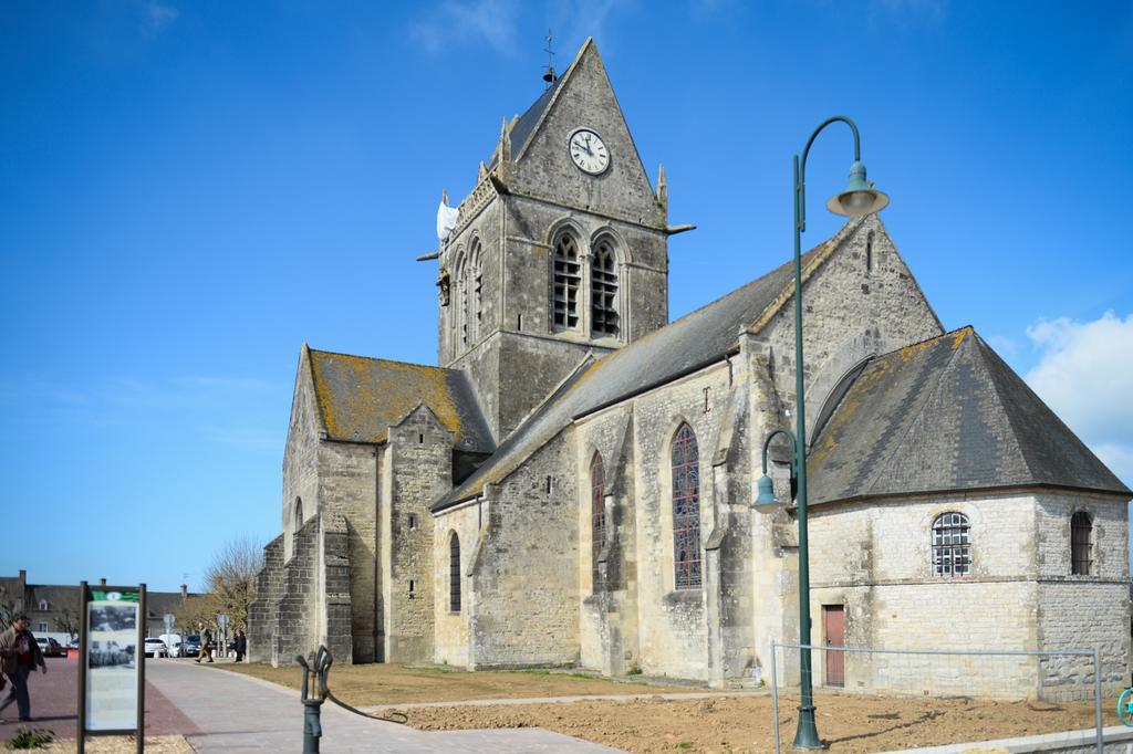 Hotel Restaurant Le Sainte Mere Exterior foto